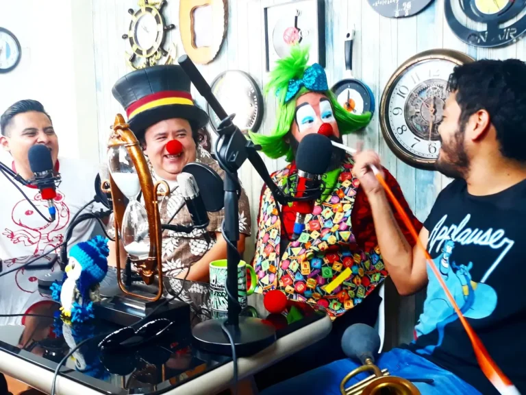Payaso Loquillo, invitado en el programa La Hora Feliz por Youtube